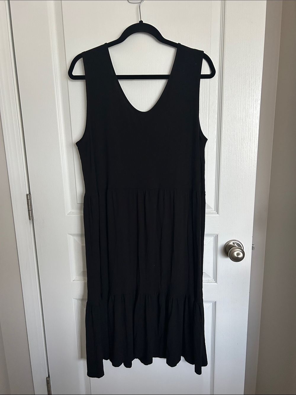 L’Atelier Classic Black Sleeveless V-Neck Tiered Midi Dress